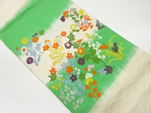 横段に草花模様織出し名古屋帯